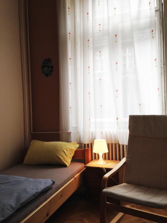 Yolo Hostel 布达佩斯 客房 照片