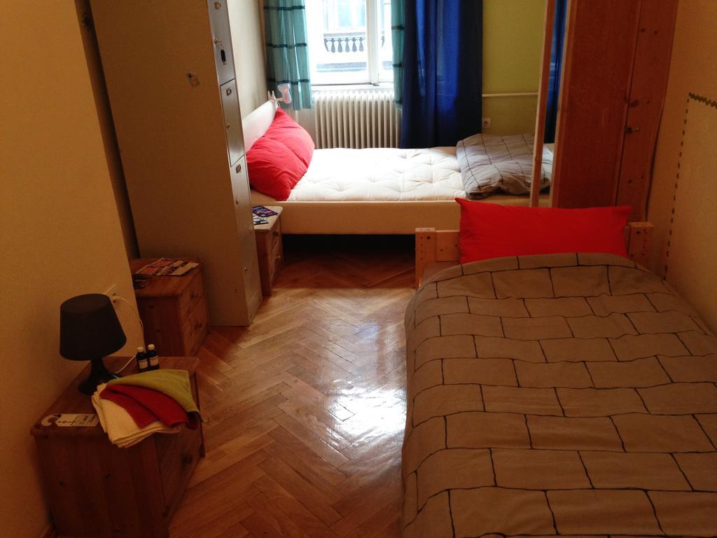 Yolo Hostel 布达佩斯 客房 照片
