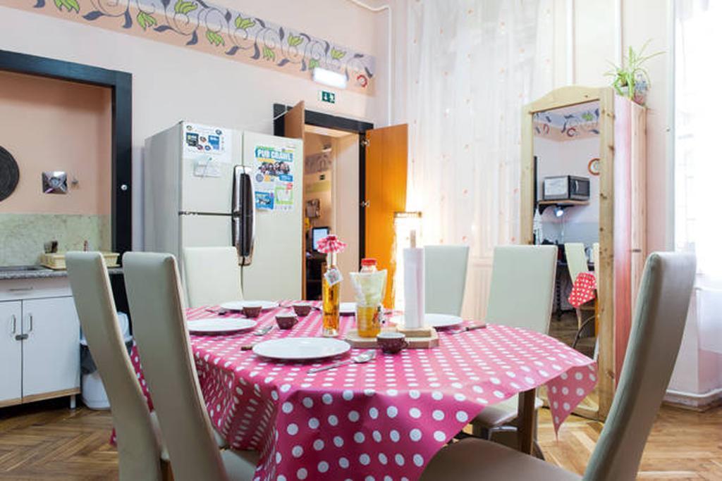 Yolo Hostel 布达佩斯 外观 照片
