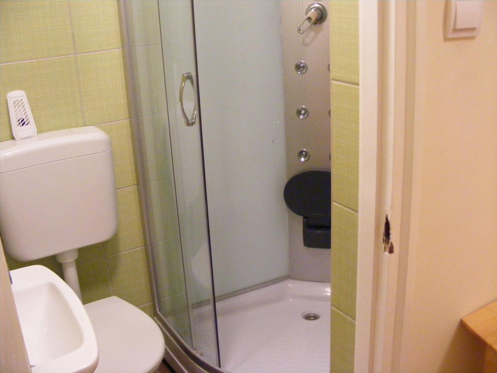 Yolo Hostel 布达佩斯 外观 照片